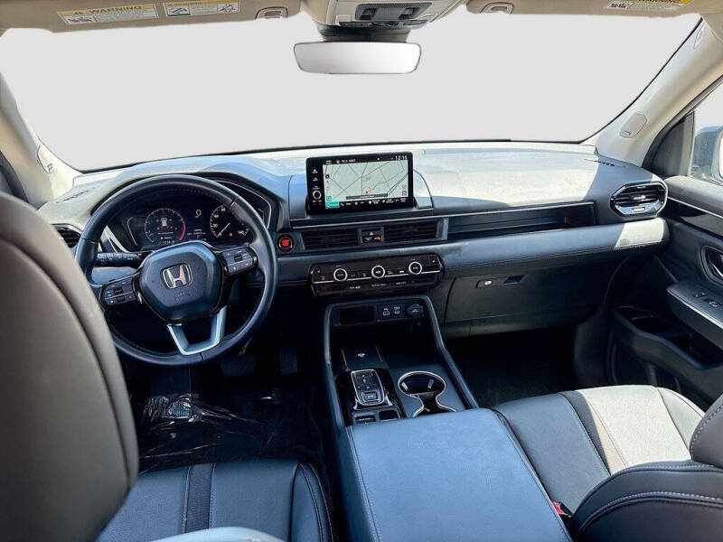 2025 Honda Pilot Touring
