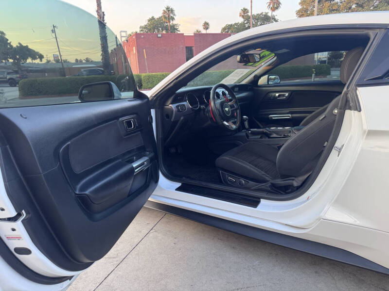 2017 Ford Mustang GT