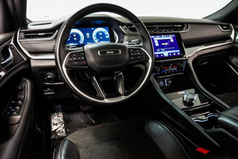 2022 Jeep Grand Cherokee L Altitude