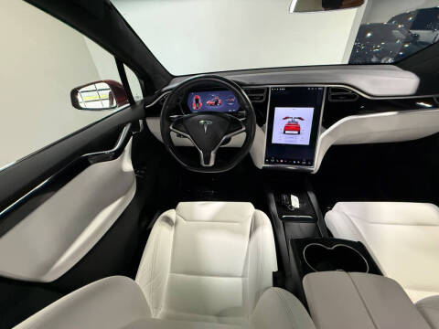 2018 Tesla Model X 75D
