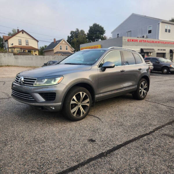 2017 Volkswagen Touareg V6 Wolfsburg