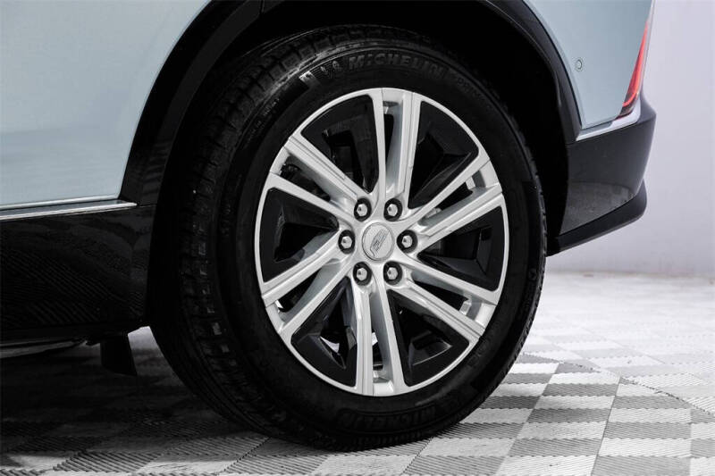 2024 Cadillac LYRIQ Tech