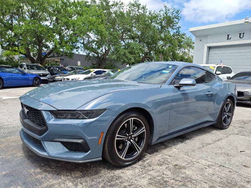 2025 Ford Mustang EcoBoost
