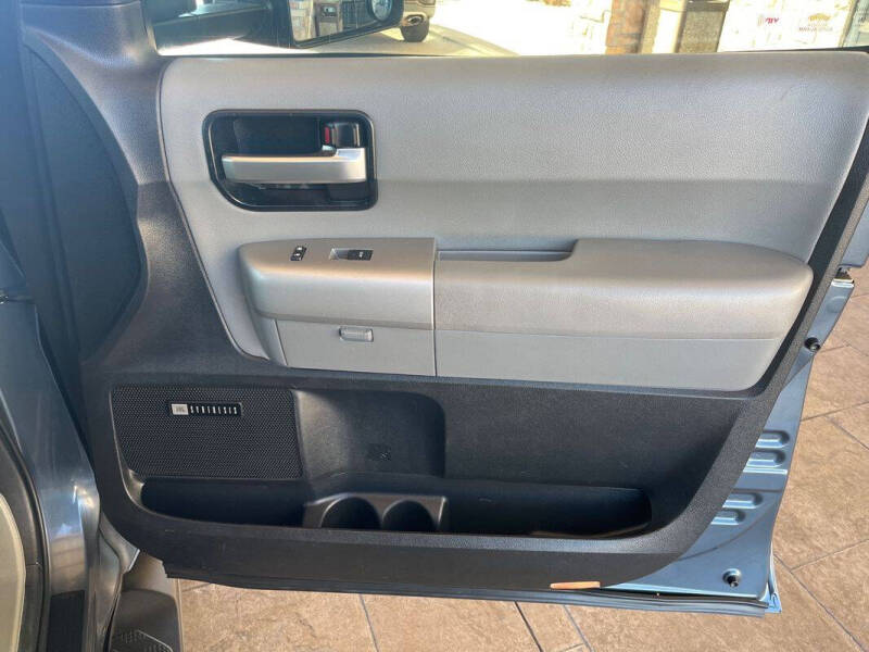 2008 Toyota Sequoia Platinum