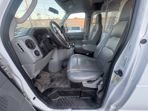 2011 Ford E-Series E-250