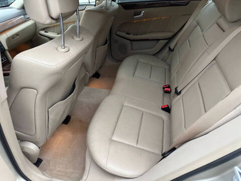 2011 Mercedes-Benz E-Class