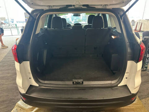 2019 Ford Escape S