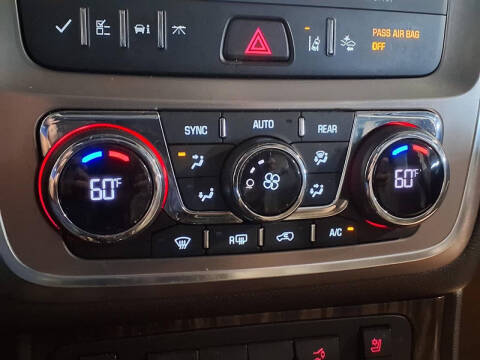 2016 GMC Acadia Denali