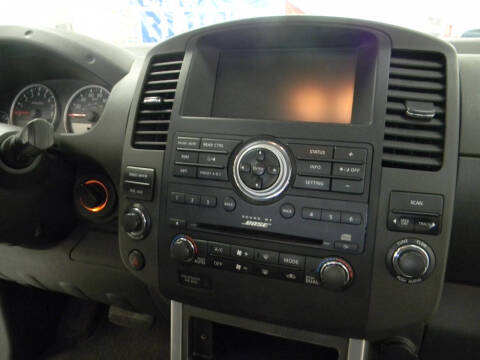 2012 Nissan Pathfinder Silver Edition