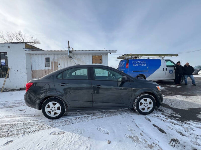 2016 Chevrolet Sonic LS Auto
