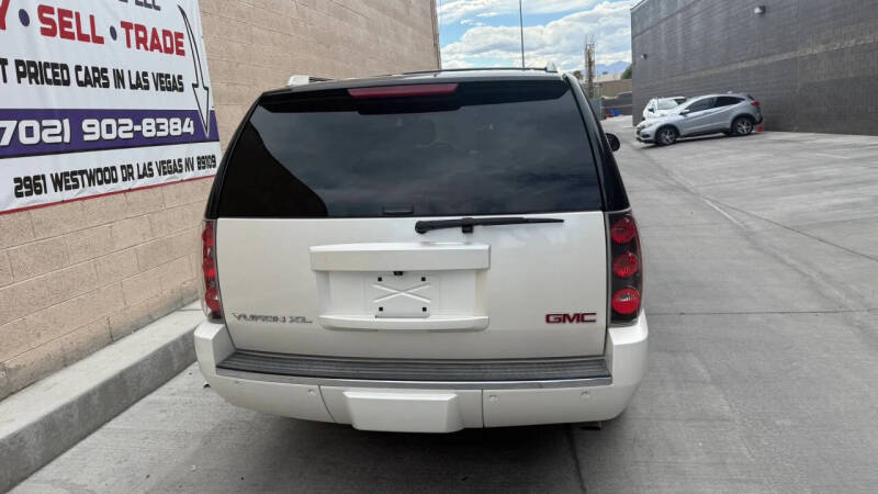 2013 GMC Yukon XL Denali