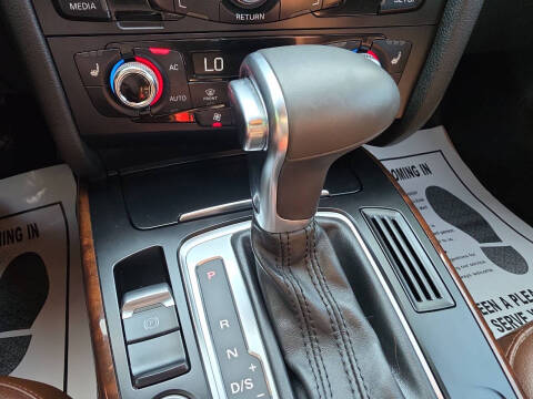 2014 Audi A4 2.0T quattro Premium Plus