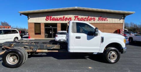2017 Ford F-350 Super Duty for sale at STAUNTON TRACTOR INC in Staunton VA