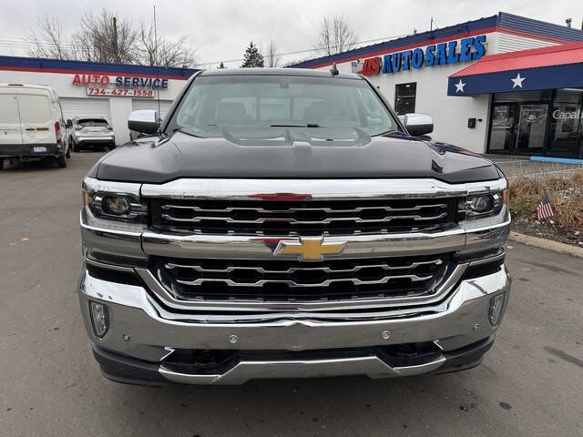 2017 Chevrolet Silverado 1500 LTZ photo 2