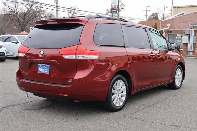 2013 Toyota Sienna