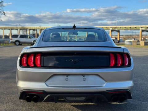 2020 Ford Mustang EcoBoost Premium