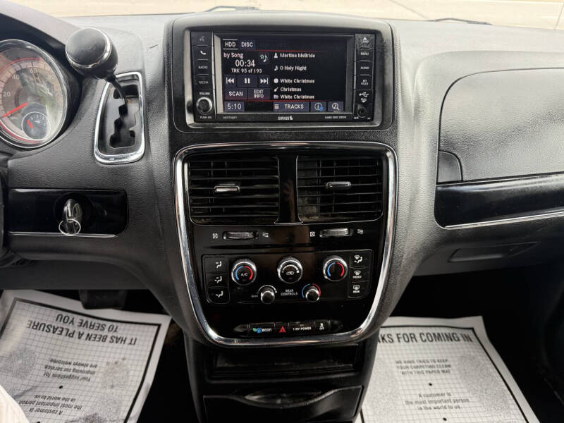 2017 Dodge Grand Caravan SE
