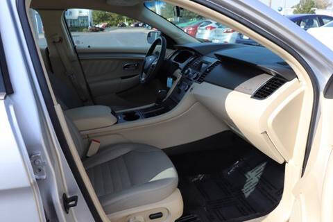 2015 Ford Taurus