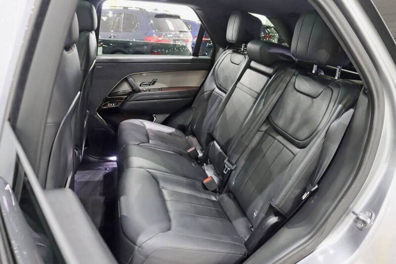 2024 Land Rover Range Rover Sport P360 SE