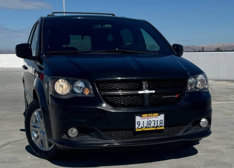 2016 Dodge Grand Caravan R/T