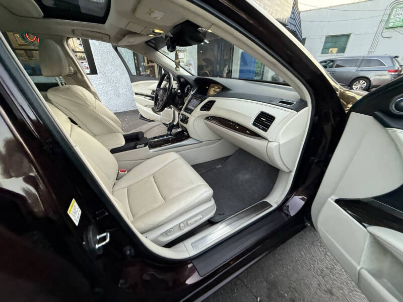 2014 Acura RLX w/Tech