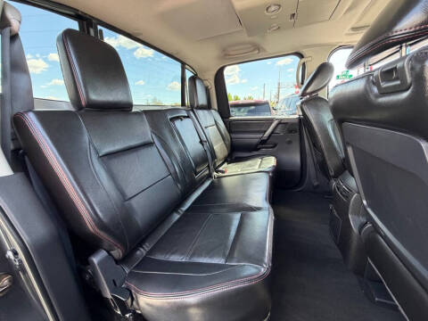 2012 Nissan Titan