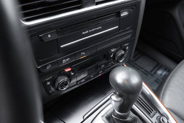 2012 Audi Q5 3.2 quattro Premium Plus