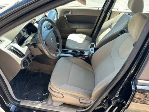 2009 Ford Focus SES