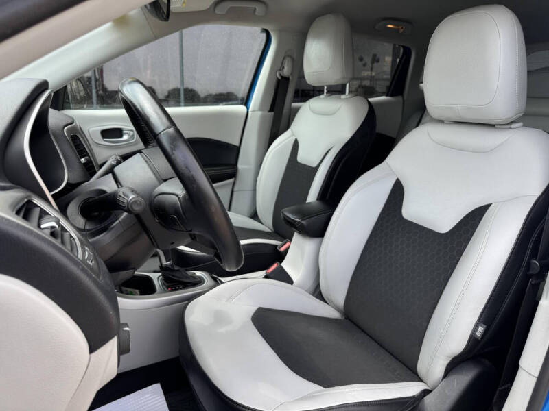 2017 Jeep Compass Latitude