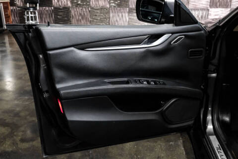 2016 Maserati Ghibli