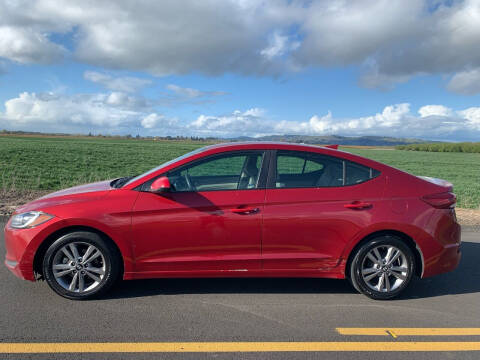 2017 Hyundai Elantra for sale at M AND S CAR SALES LLC in Independence OR