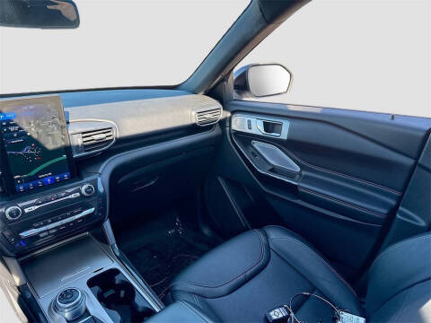 2022 Ford Explorer ST