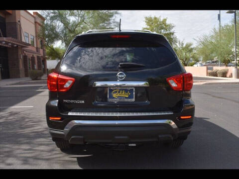 2017 Nissan Pathfinder S