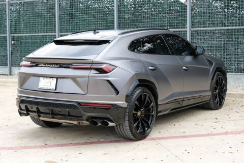 2020 Lamborghini Urus