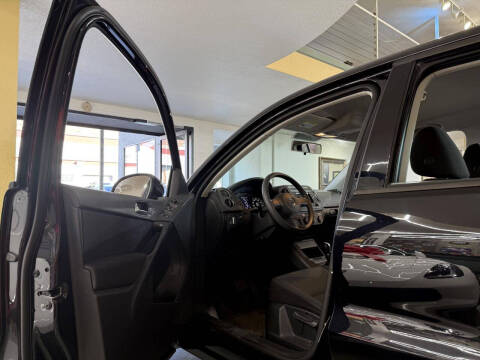 2017 Volkswagen Tiguan 2.0T S 4Motion