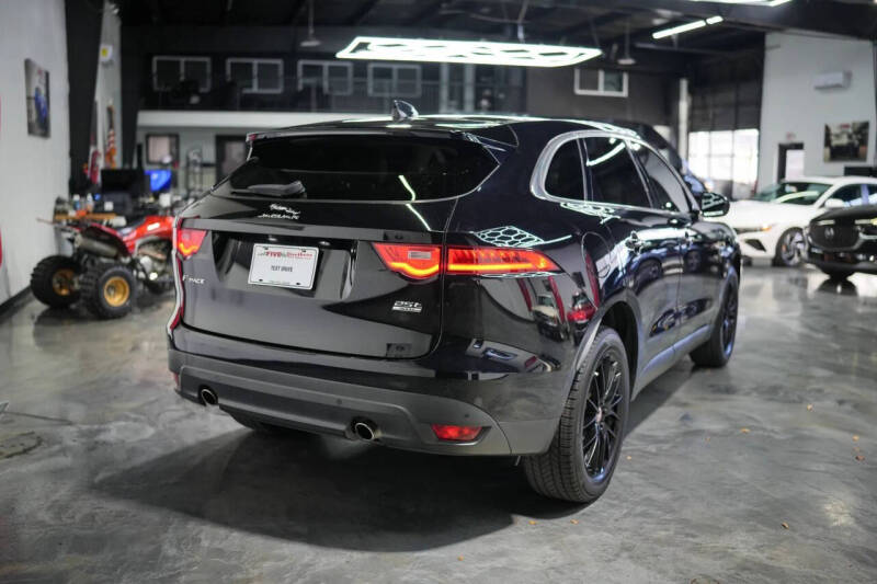 2020 Jaguar F-PACE 25t Premium