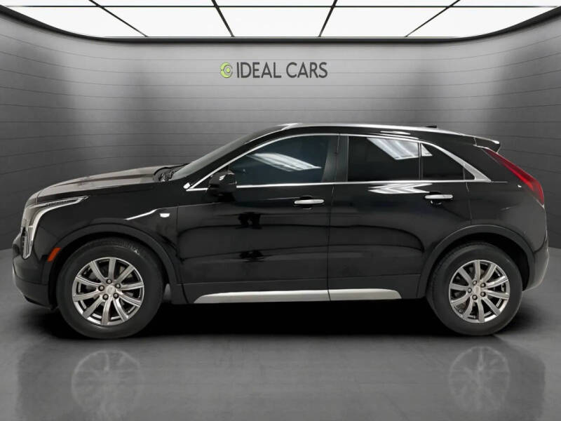 2020 Cadillac XT4 Premium Luxury