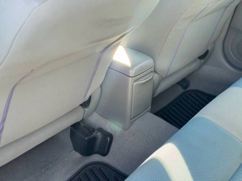 2005 Subaru Forester X