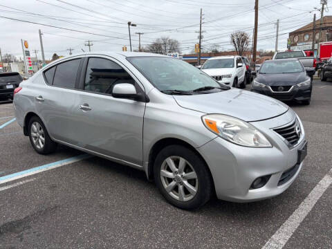 2012 Nissan Versa