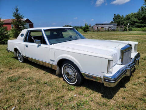 1983 Lincoln Mark VI for sale at Cody's Classic & Collectibles, LLC in Stanley WI
