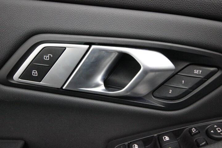 2020 BMW 3 Series 330i xDrive