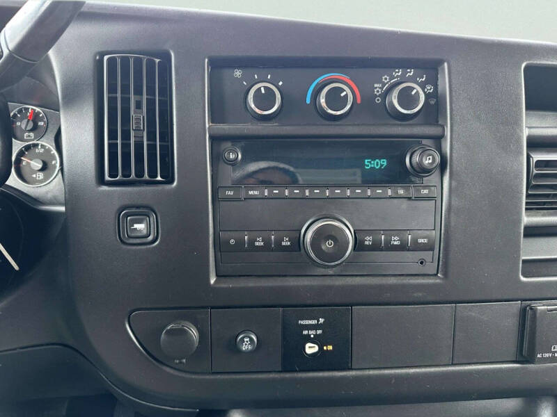2016 Chevrolet Express 2500