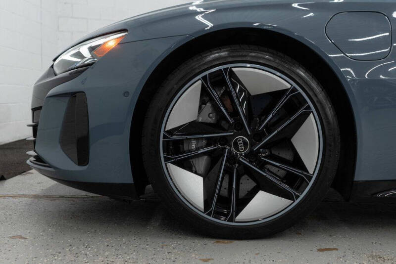 2023 Audi RS e-tron GT quattro