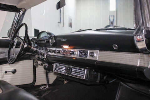 1956 Ford Thunderbird