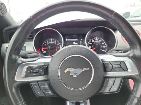 2022 Ford Mustang EcoBoost