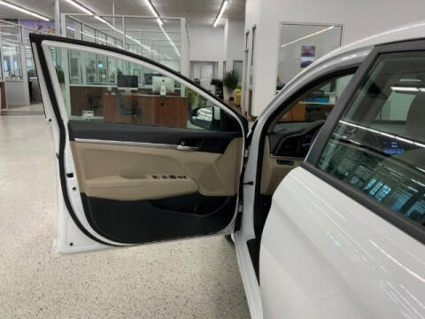 2019 Hyundai Elantra