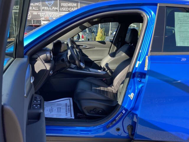 2024 Alfa Romeo Tonale Hybrid Ti