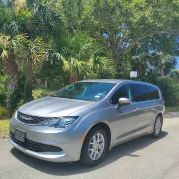 2017 Chrysler Pacifica LX