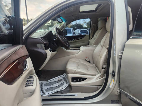 2015 Cadillac Escalade Luxury