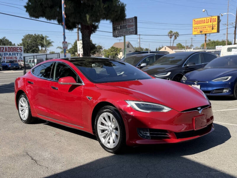2016 Tesla Model S 90D